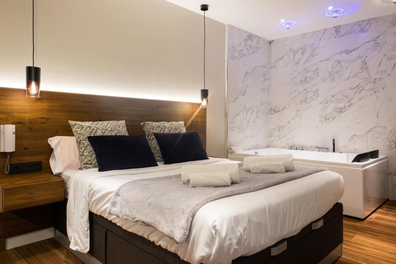 Daos Suites & Terrace Marbella Exterior foto