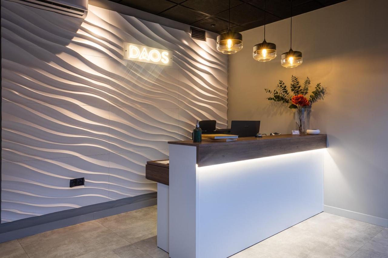Daos Suites & Terrace Marbella Exterior foto