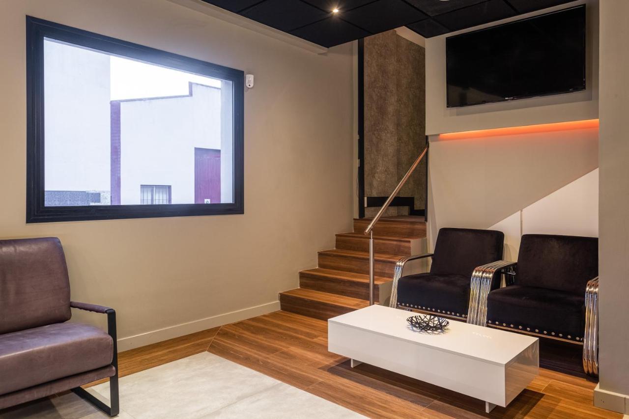 Daos Suites & Terrace Marbella Exterior foto