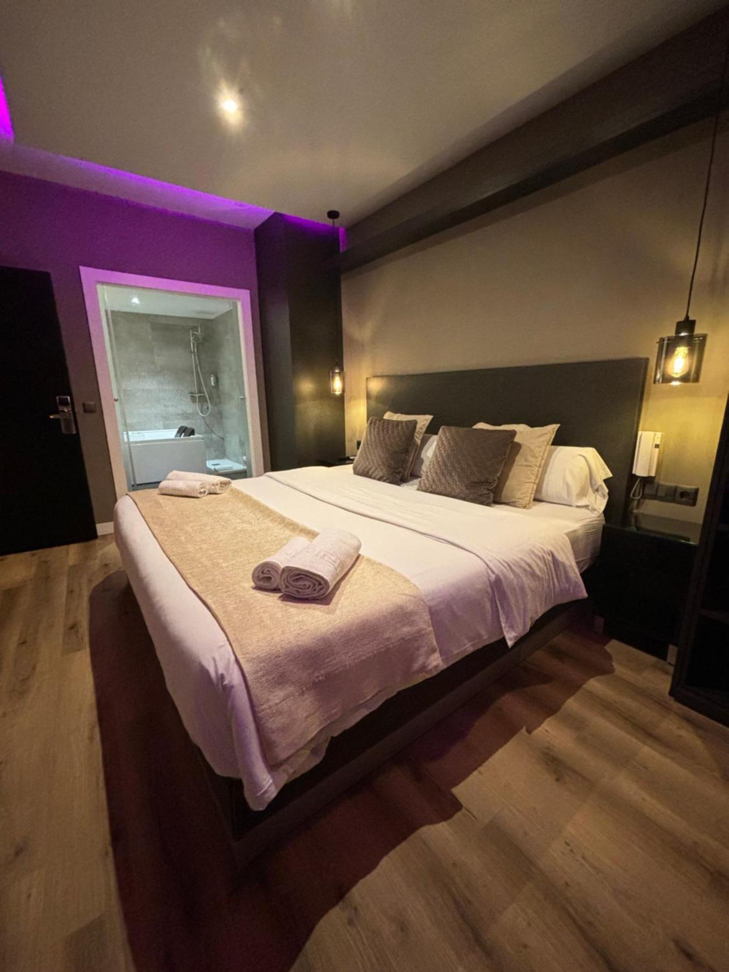Daos Suites & Terrace Marbella Exterior foto